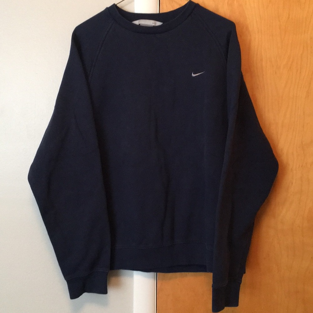 Men’s Nike pullover
